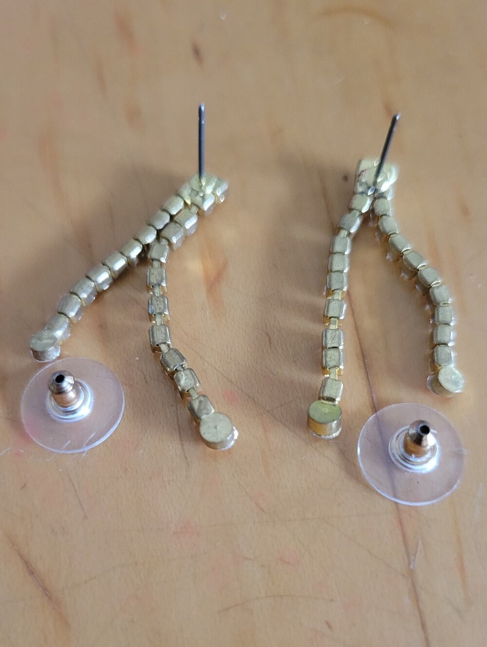 *FREE Rhinestone String Goldtone Post Earrings - Picture 3 of 5